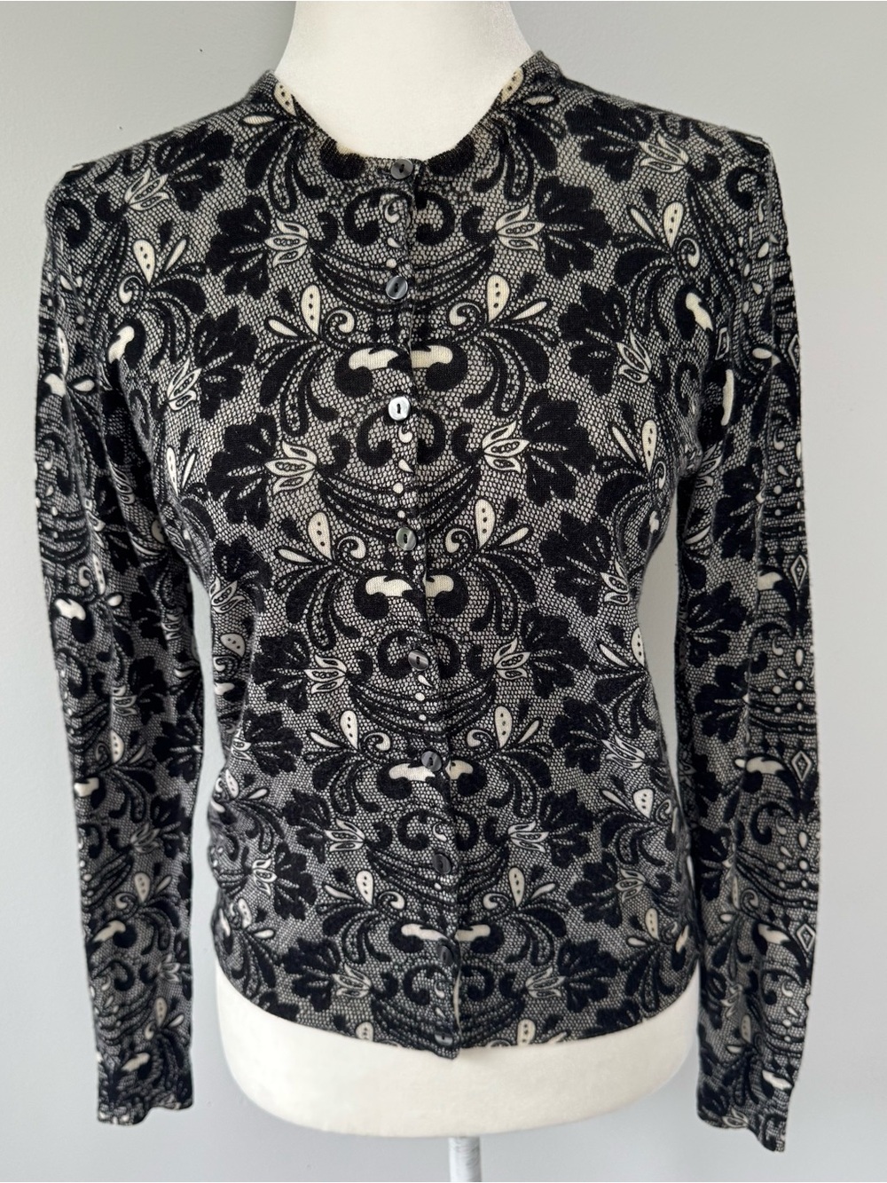 Lord & Taylor 100% Wool Paisley Lace Print Cardigan Sweater Black White L
